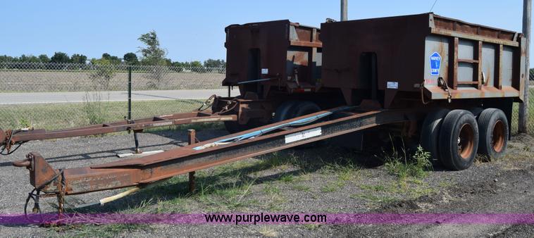 image for item J8196 1995 Wheeler pup trailer