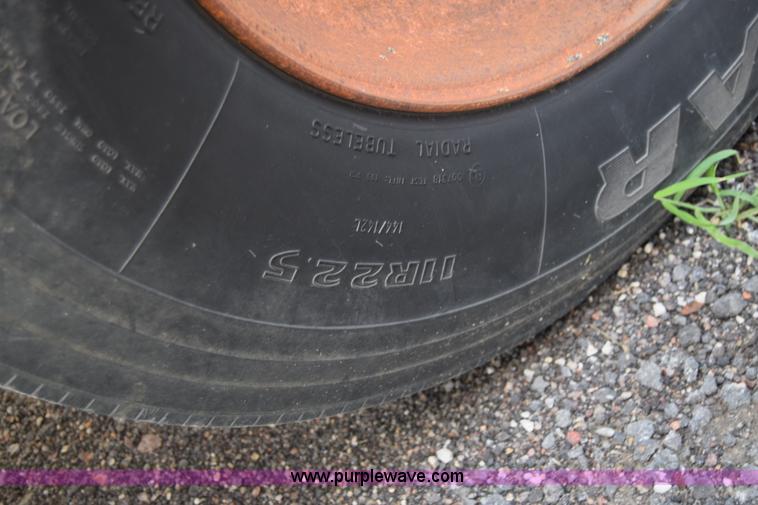 image for item J8196 1995 Wheeler pup trailer