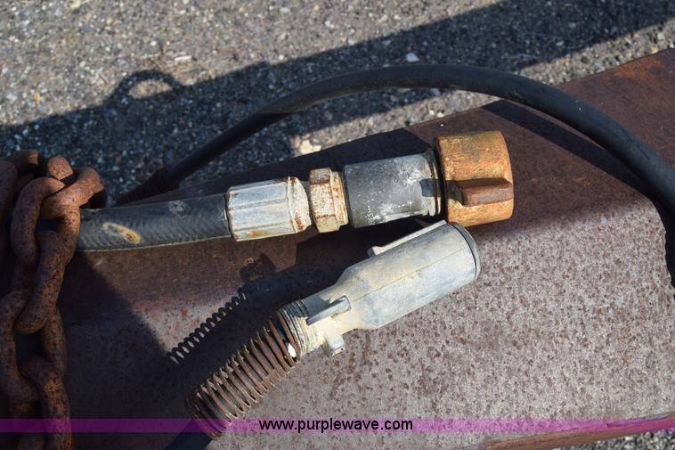 image for item J8198 1995 Wheeler SP50C pup trailer