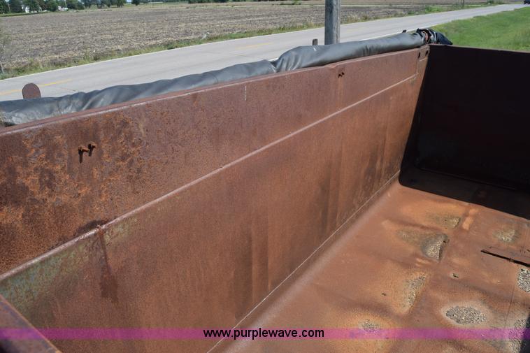 image for item J8198 1995 Wheeler SP50C pup trailer