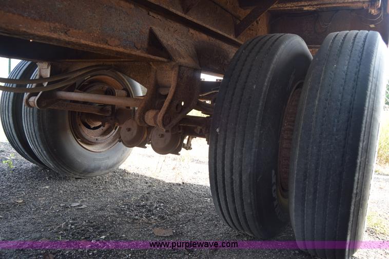 image for item J8198 1995 Wheeler SP50C pup trailer