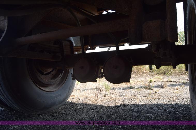 image for item J8198 1995 Wheeler SP50C pup trailer