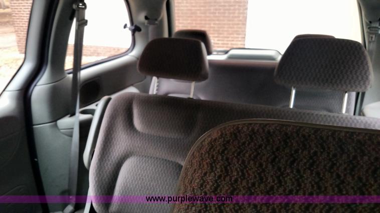 image for item K1247 1999 Dodge Caravan