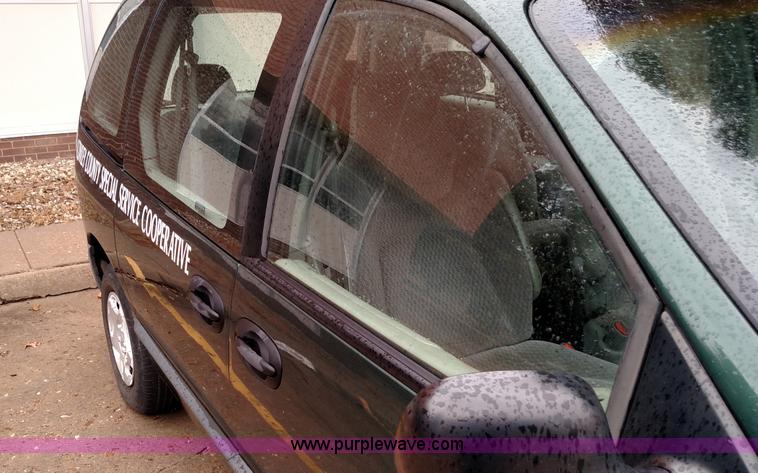 image for item K1247 1999 Dodge Caravan