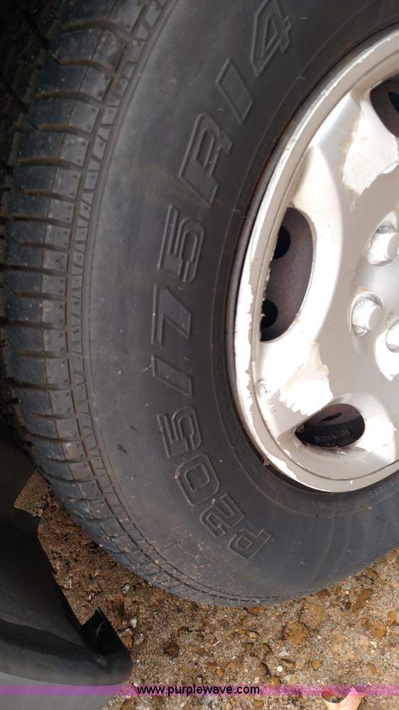 image for item K1247 1999 Dodge Caravan