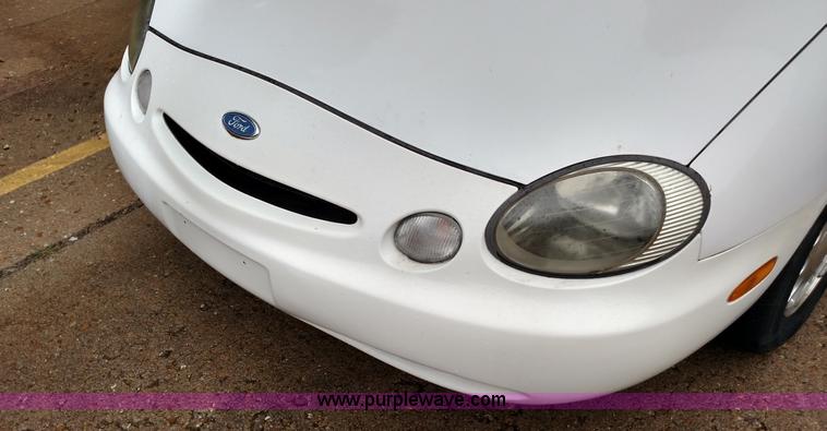 image for item K1248 1996 Ford Taurus LX