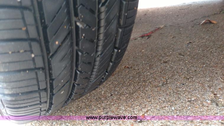 image for item K1248 1996 Ford Taurus LX