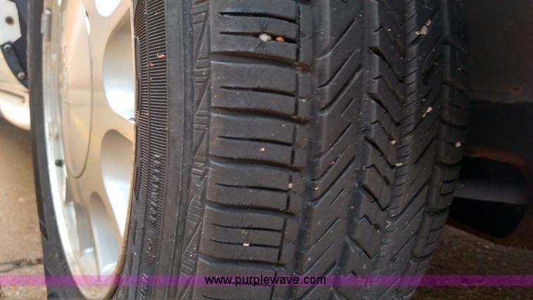 image for item K1248 1996 Ford Taurus LX