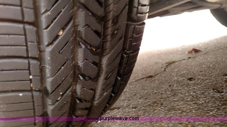 image for item K1248 1996 Ford Taurus LX