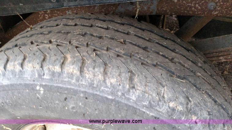 image for item K1249 1993 Chevrolet Suburban C1500 SUV