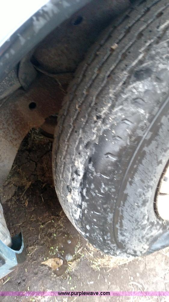 image for item K1249 1993 Chevrolet Suburban C1500 SUV