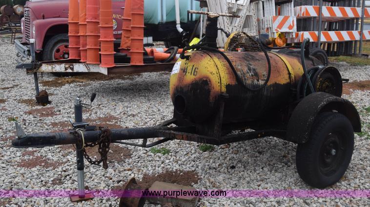 image for item K4904 Tack oil cart