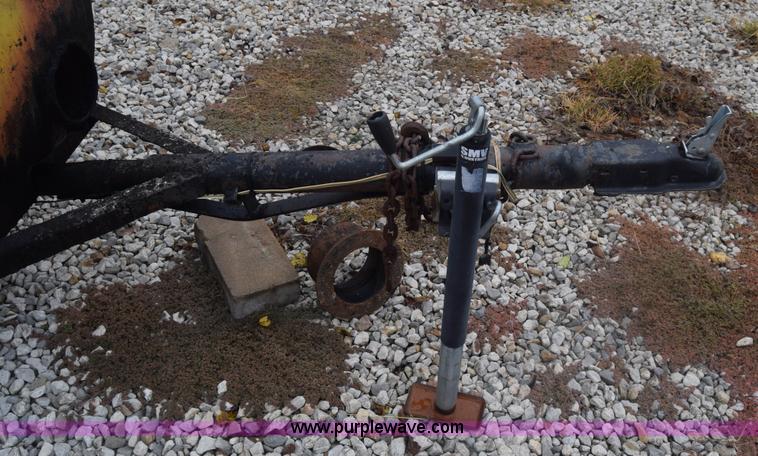 image for item K4904 Tack oil cart