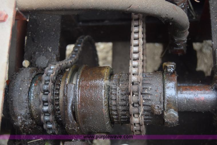 image for item K4906 Ditch Witch J20 trencher