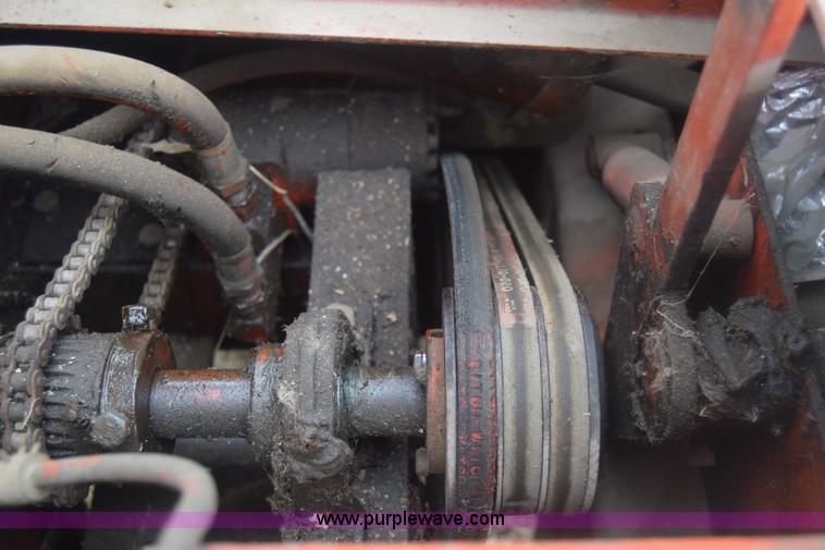 image for item K4906 Ditch Witch J20 trencher