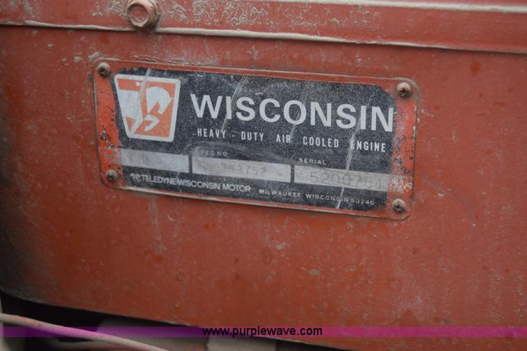 image for item K4906 Ditch Witch J20 trencher