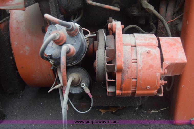 image for item K4906 Ditch Witch J20 trencher