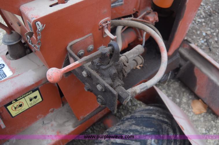 image for item K4906 Ditch Witch J20 trencher