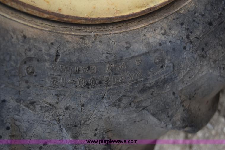 image for item K4906 Ditch Witch J20 trencher