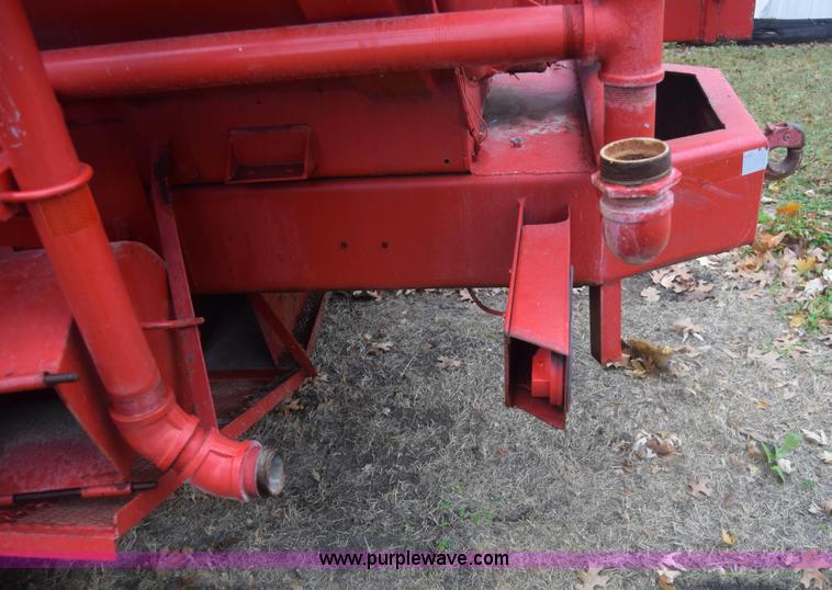 image for item K4908 1975 Ford 8000 Water tanker truck