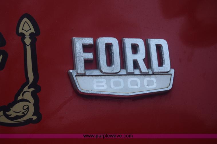 image for item K4908 1975 Ford 8000 Water tanker truck