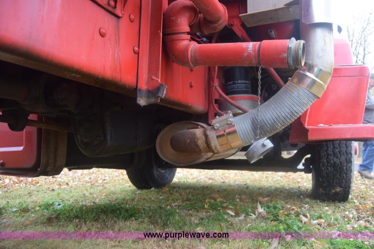 image for item K4908 1975 Ford 8000 Water tanker truck