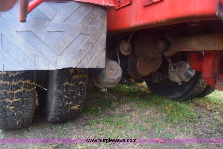 image for item K4908 1975 Ford 8000 Water tanker truck