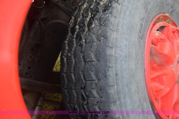 image for item K4908 1975 Ford 8000 Water tanker truck