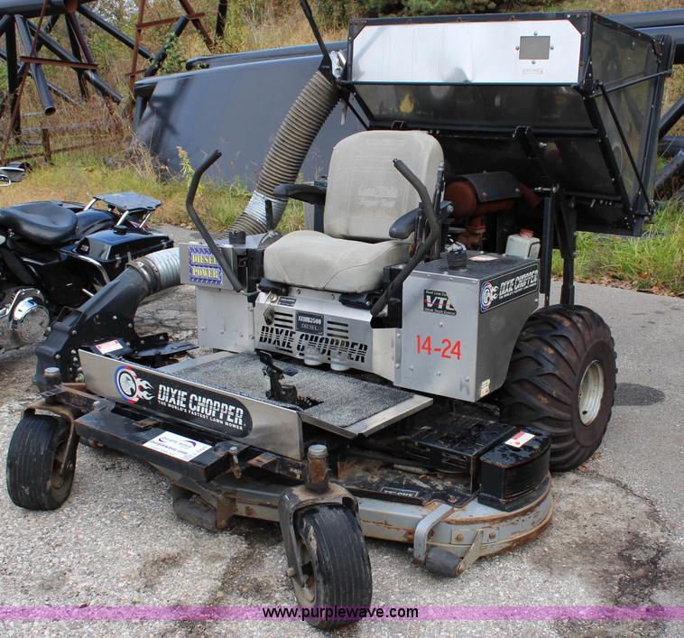 Dixie Chopper XXWD3500 ZTR lawn mower in Lenexa, KS Item L2420 sold