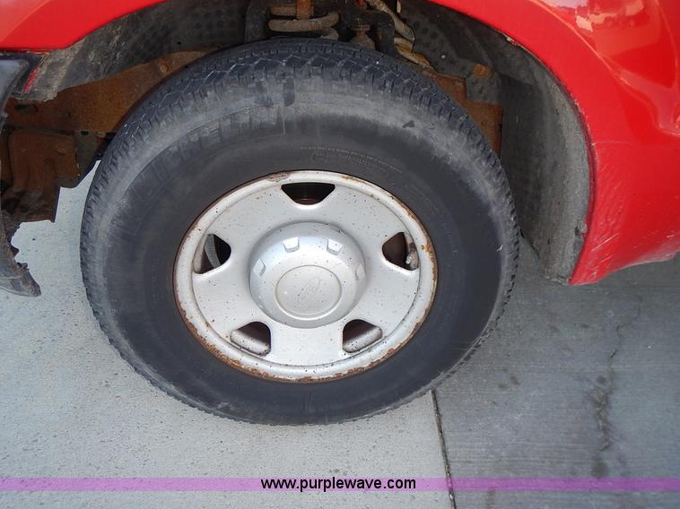 image for item L3510 2006 Ford F250 Super Duty SuperCab pickup truck