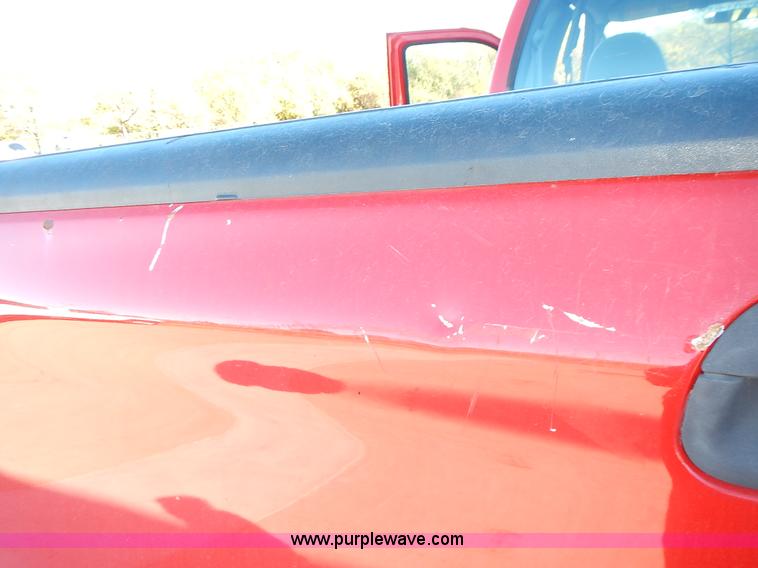 image for item L3510 2006 Ford F250 Super Duty SuperCab pickup truck