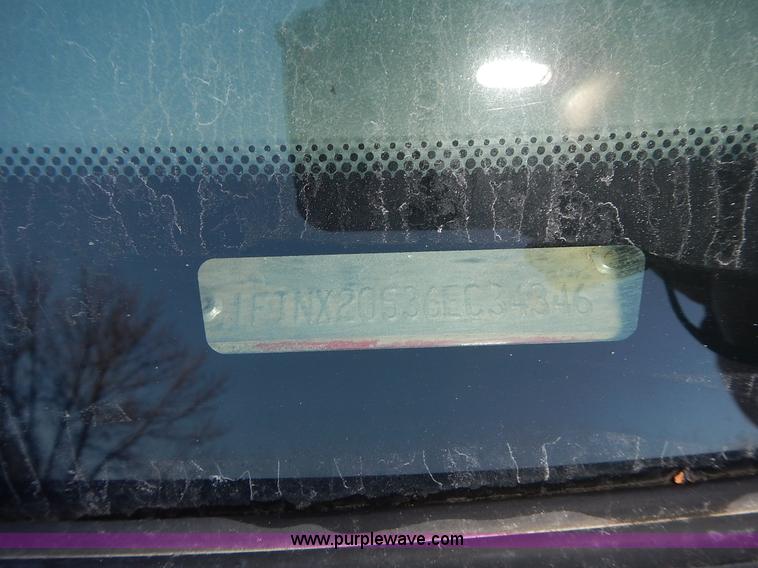 image for item L3510 2006 Ford F250 Super Duty SuperCab pickup truck