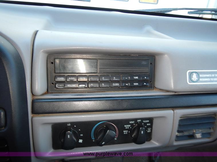 image for item L3511 1997 Ford F350 XL flatbed pickup truck with crane