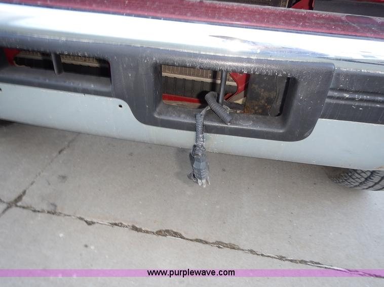 image for item L3511 1997 Ford F350 XL flatbed pickup truck with crane