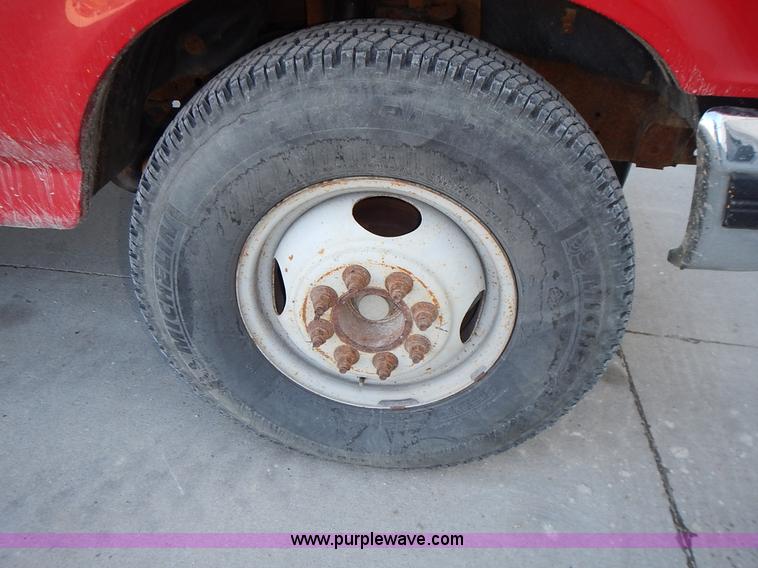 image for item L3511 1997 Ford F350 XL flatbed pickup truck with crane