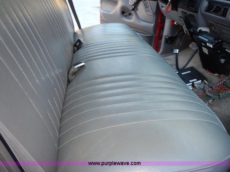 image for item L3511 1997 Ford F350 XL flatbed pickup truck with crane