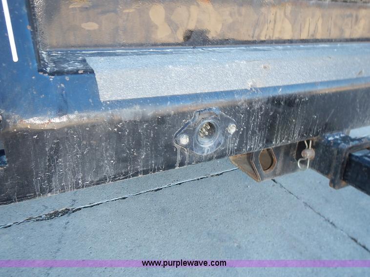 image for item L3511 1997 Ford F350 XL flatbed pickup truck with crane