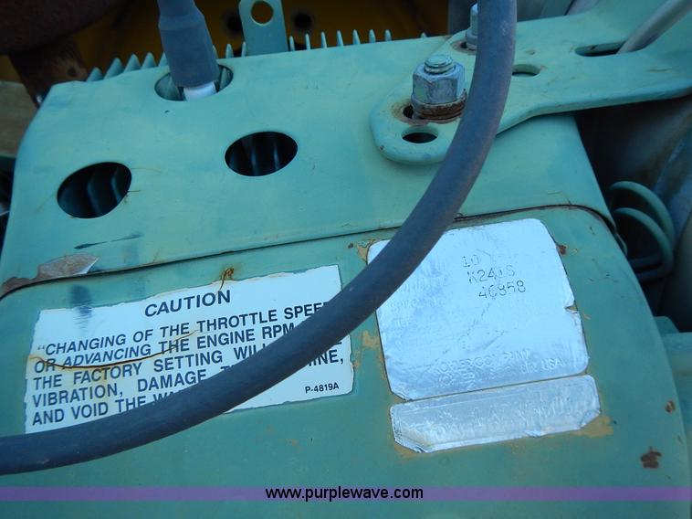 image for item L3511 1997 Ford F350 XL flatbed pickup truck with crane