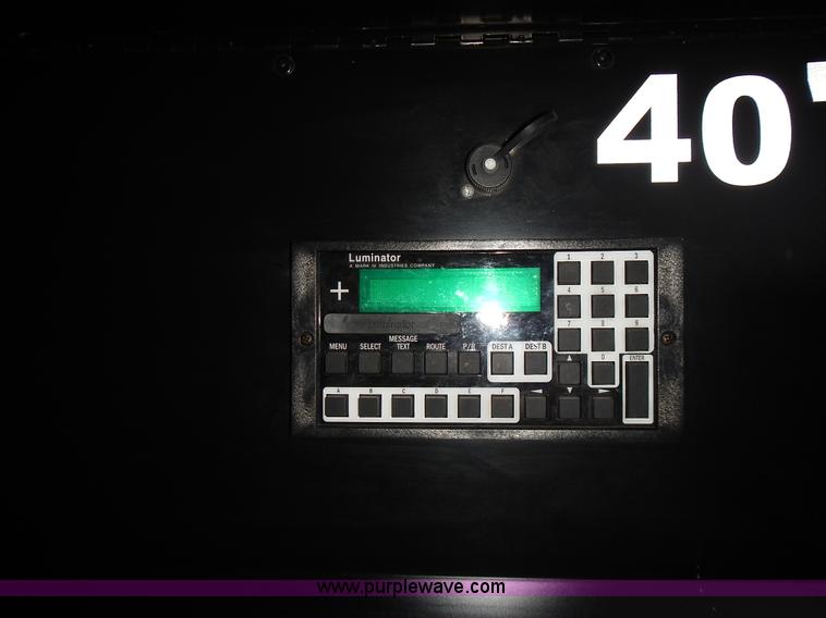 image for item L3512 1996 Gillig Phantom shuttle bus