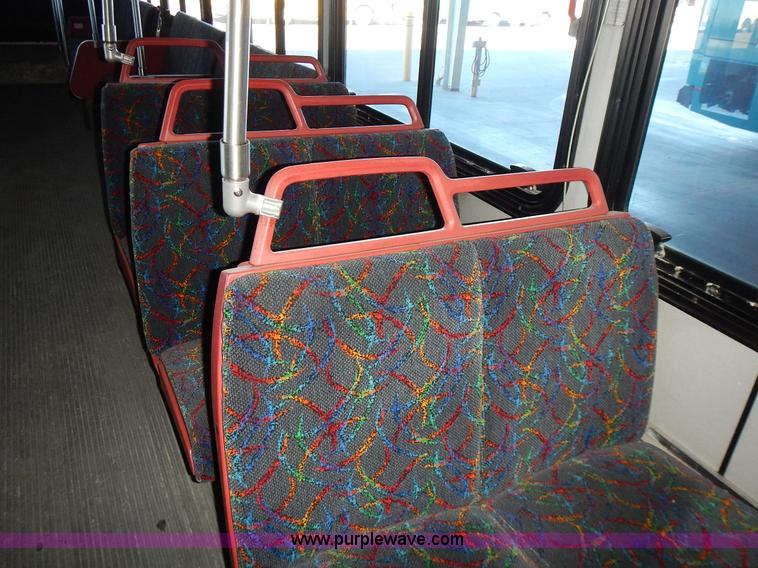 image for item L3512 1996 Gillig Phantom shuttle bus