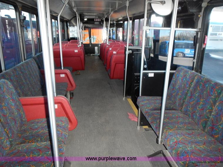 image for item L3512 1996 Gillig Phantom shuttle bus