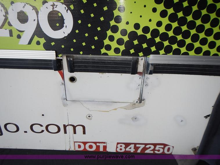 image for item L3512 1996 Gillig Phantom shuttle bus