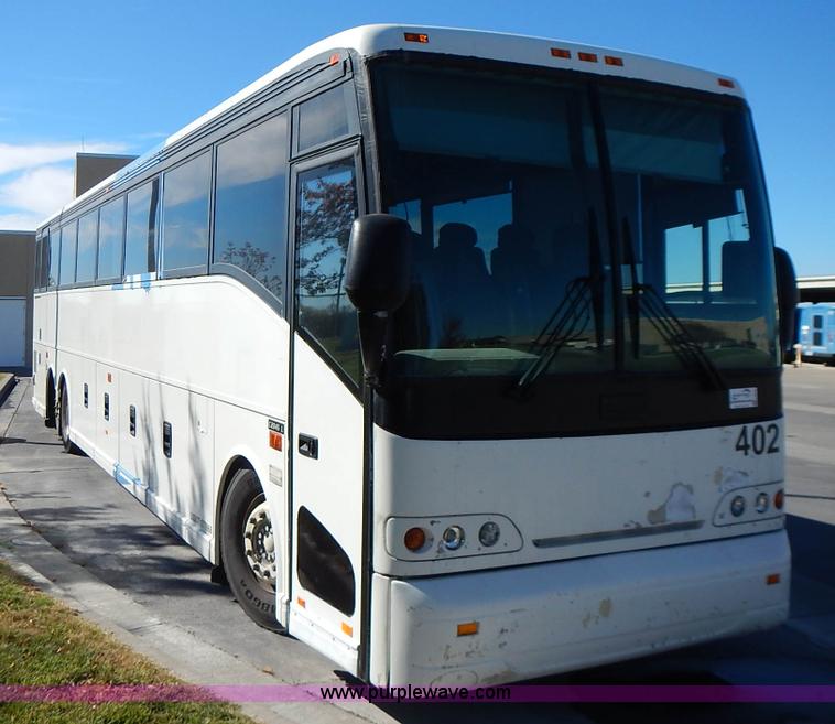 image for item L3513 2004 Van Hool C2045L coach bus