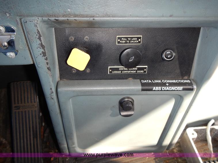 image for item L3513 2004 Van Hool C2045L coach bus