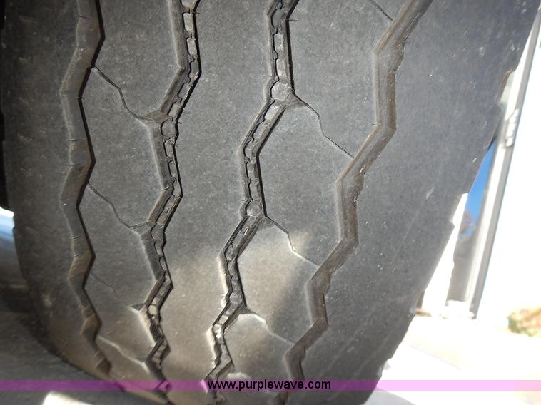 image for item L3513 2004 Van Hool C2045L coach bus