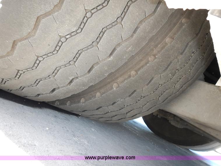 image for item L3513 2004 Van Hool C2045L coach bus