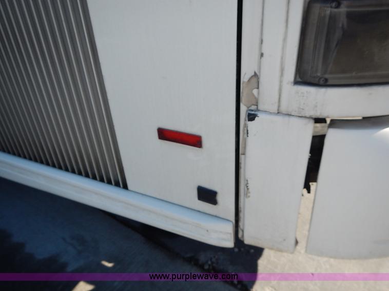 image for item L3513 2004 Van Hool C2045L coach bus