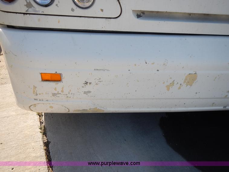 image for item L3513 2004 Van Hool C2045L coach bus