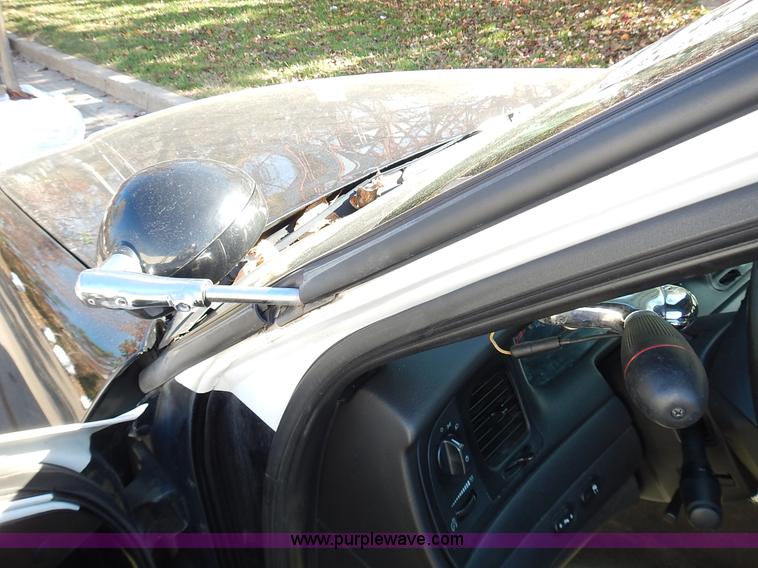 image for item L3541 2009 Ford Crown Victoria Police Interceptor