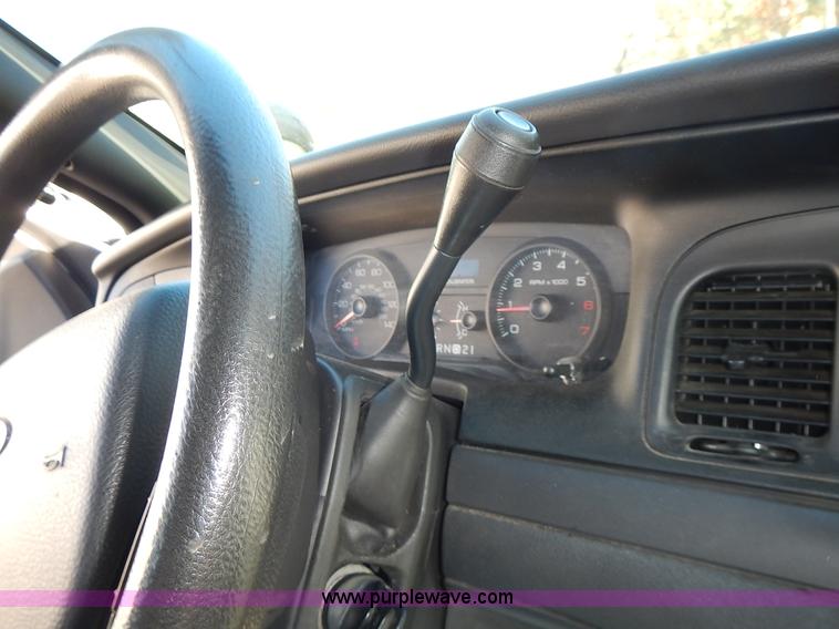 image for item L3541 2009 Ford Crown Victoria Police Interceptor